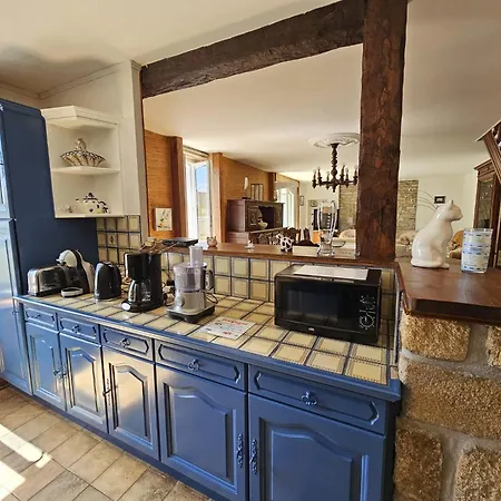 Holiday home Maison Spacieuse Avec Jardin Clos, Velos A Disposition, Plages A 2 Kms